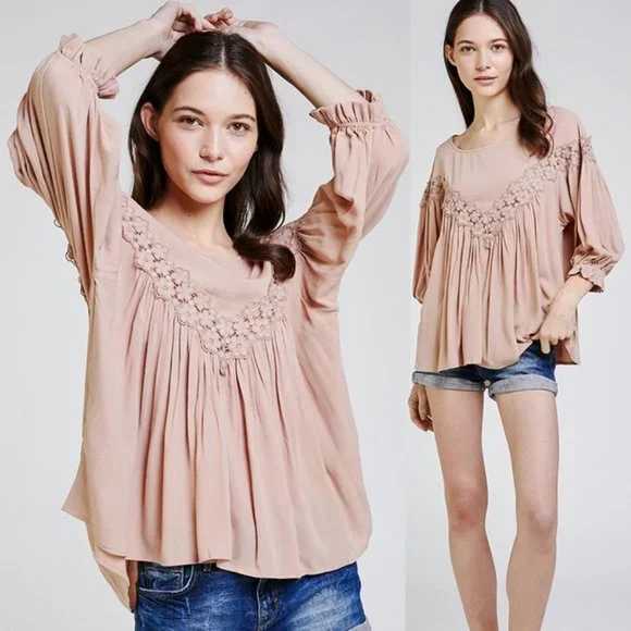 NEW Latte Mauve Shirred Floral Crochet Lace Inset Flowy Ruffle Boho Blouse Top M - Picture 6 of 9